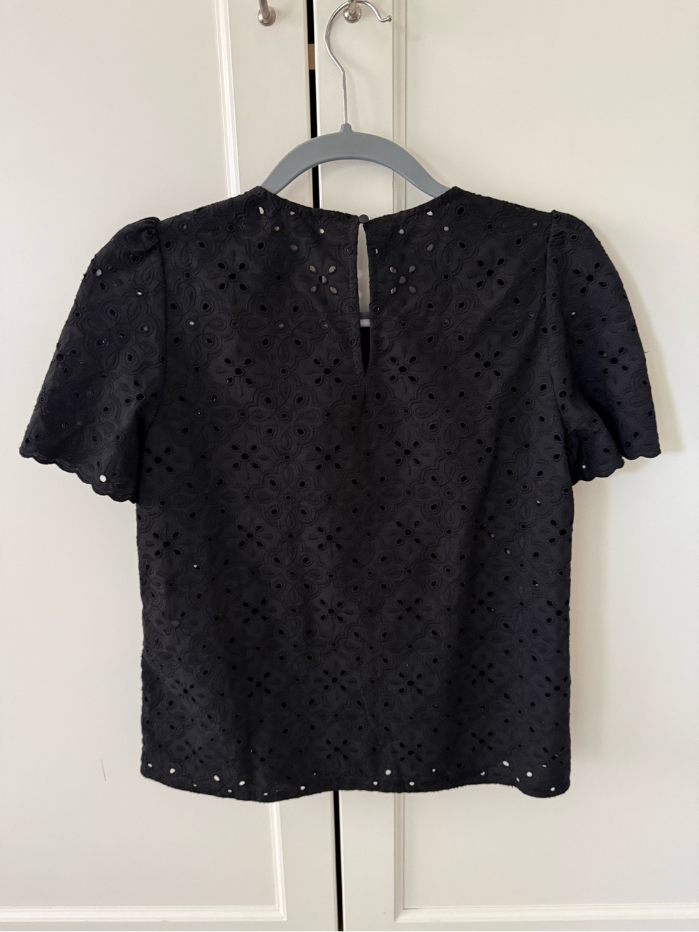 Sezane Annabelle Blouse Black Embroidery - Size 4 - Picture 4 of 7